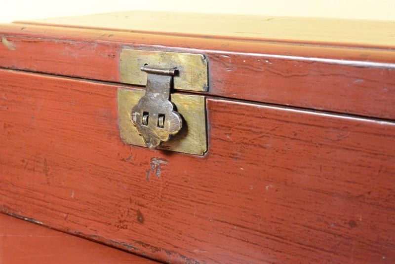 Old Chinese Chest Brown / Red 4