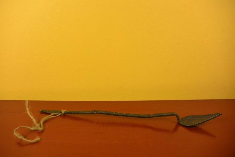 Old Chinese Clothes iron - Mid twentieth 1