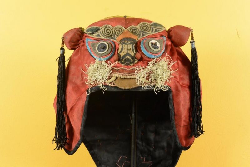 Old Chinese ethnic Headdress - Baby Tiger 1