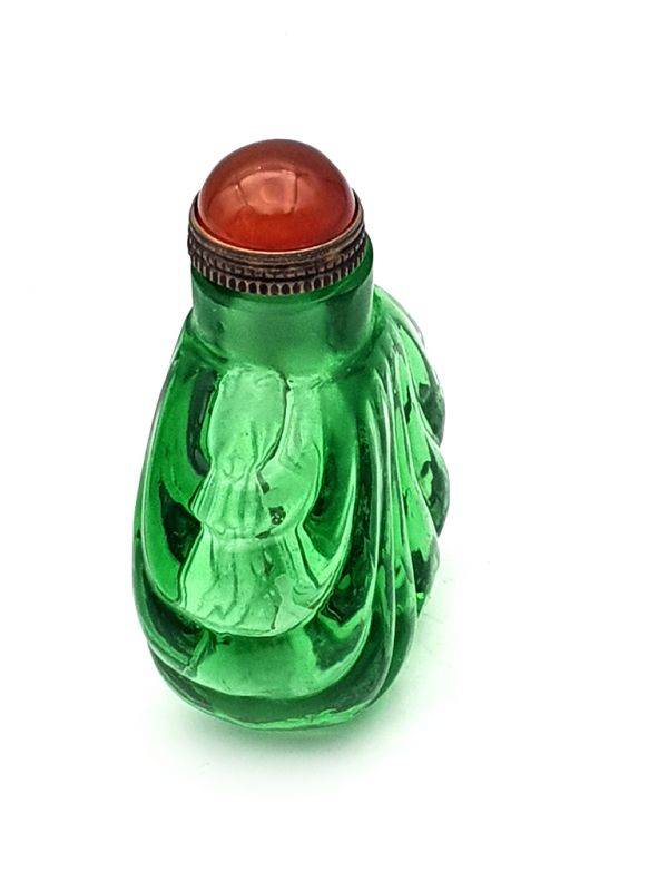 Old Chinese snuff bottle - Blown glass - Shell - Green 2