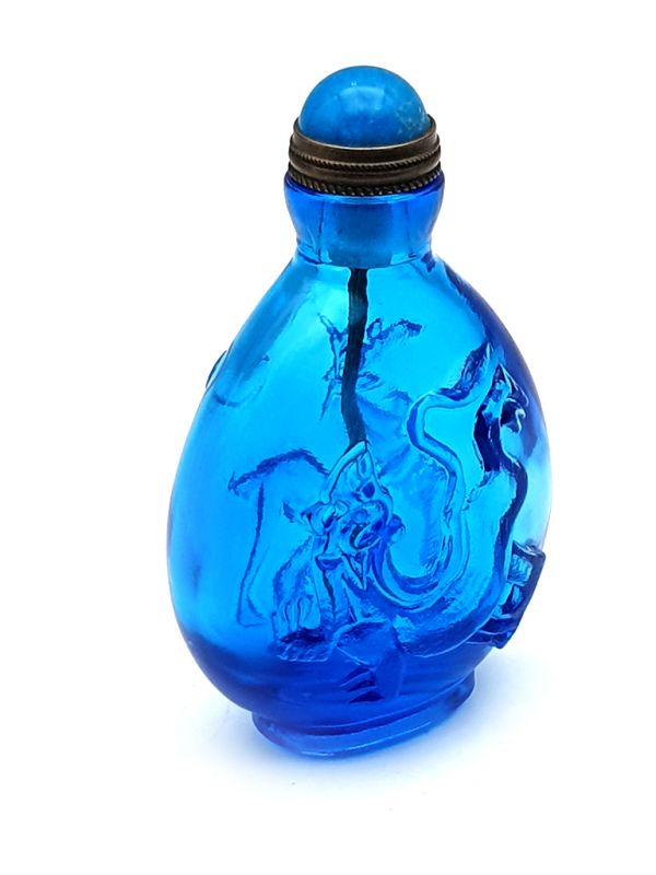 Old Chinese snuff bottle - Blown glass - The Tiger and the Deer 2