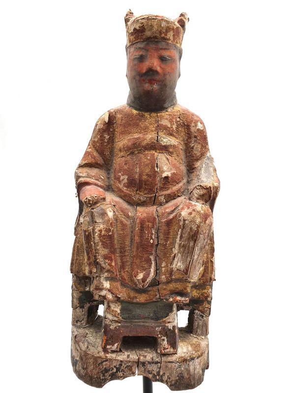 Old Chinese Statue 2
