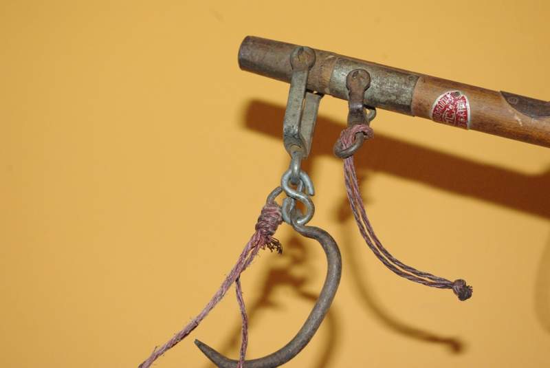 Click thumbnail to enlarge and hover over the picture to zoom Old Chinese Steelyard Scale from China 4