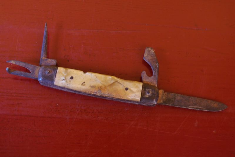 Old Chinese Swiss Army knife 1