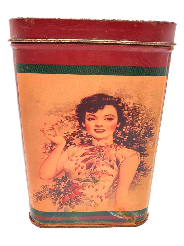 Old Chinese tea box - Brown - Woman 1