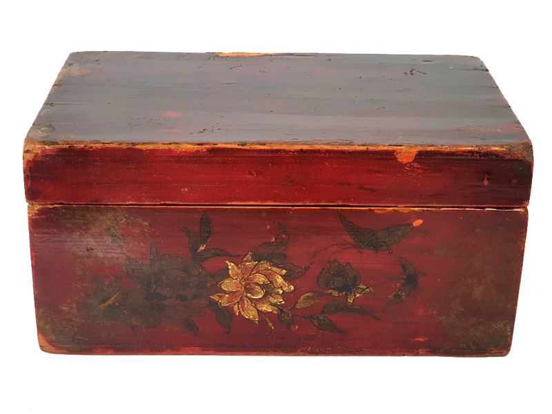 Old Chinese wooden chest - butterfly and flowers 1