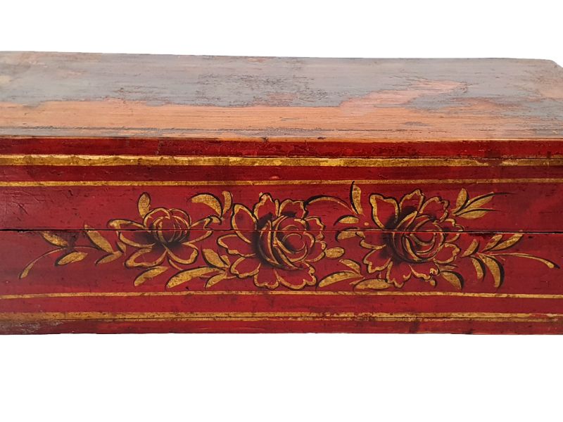 Old Chinese wooden chest - cherry blossoms 2 2