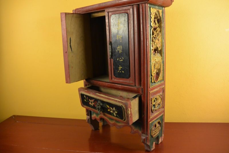 Old Chinese wooden furniture 3
