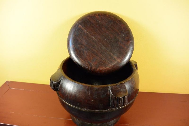 Old Chinese Wooden Mariage Box 3
