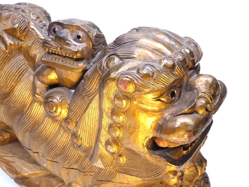 Click thumbnail to enlarge and hover over the picture to zoom Old Imperial guardian lion - Chinese Foo dog - 2 golden dogs 2