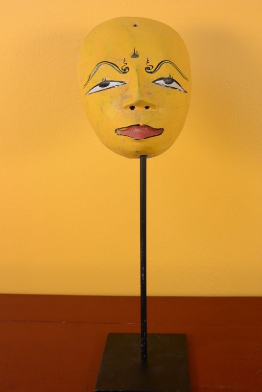 Old Java mask (50 years) - Yellow Safran 1