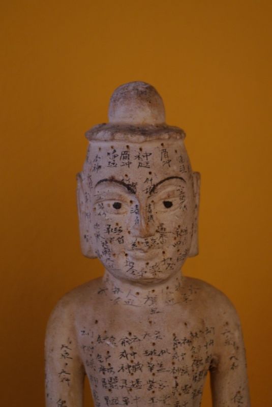 Paar Statuen Akupunktur Chinesische Medizin 4