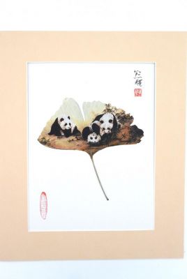 Peinture chinoise sur feuille d'arbre - 3 Pandas