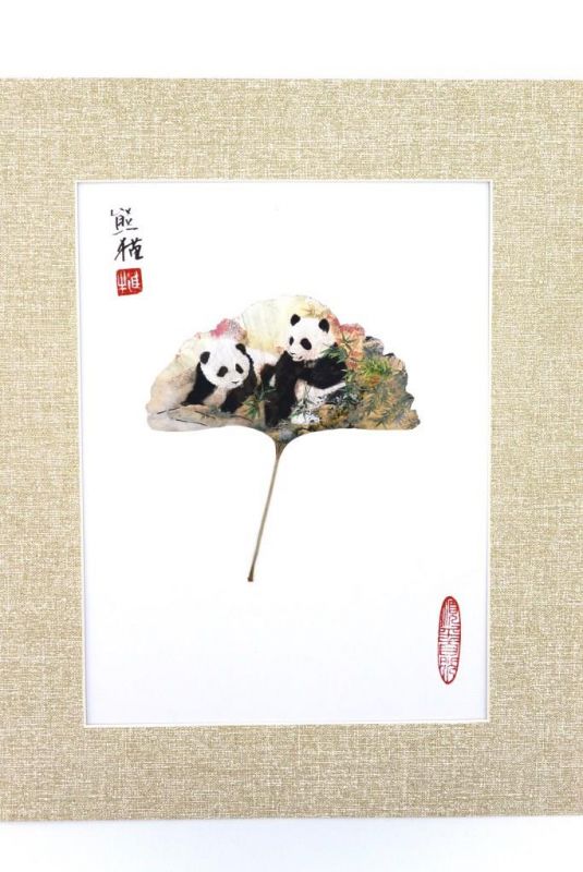 Peinture chinoise sur feuille d'arbre - Panda 1