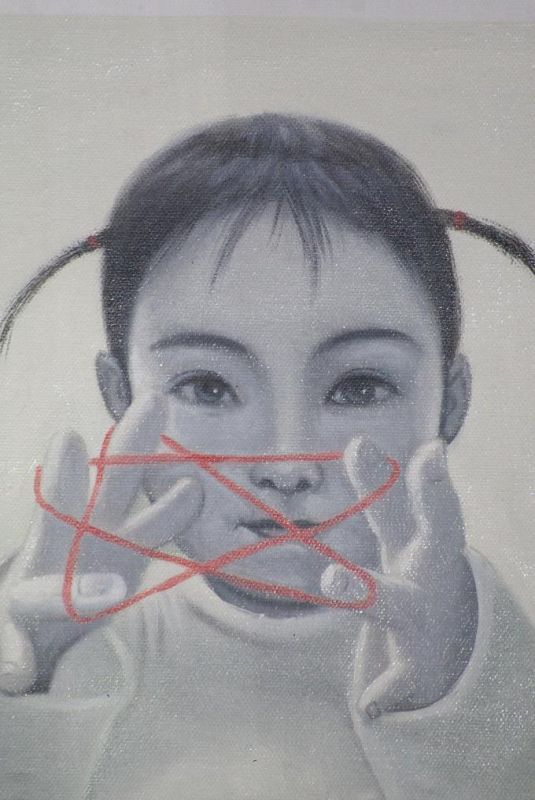 Peinture chinoise sur Toile - Artiste Contemporain Zhu Yiyong - Le bébé et l'étoile rouge 2