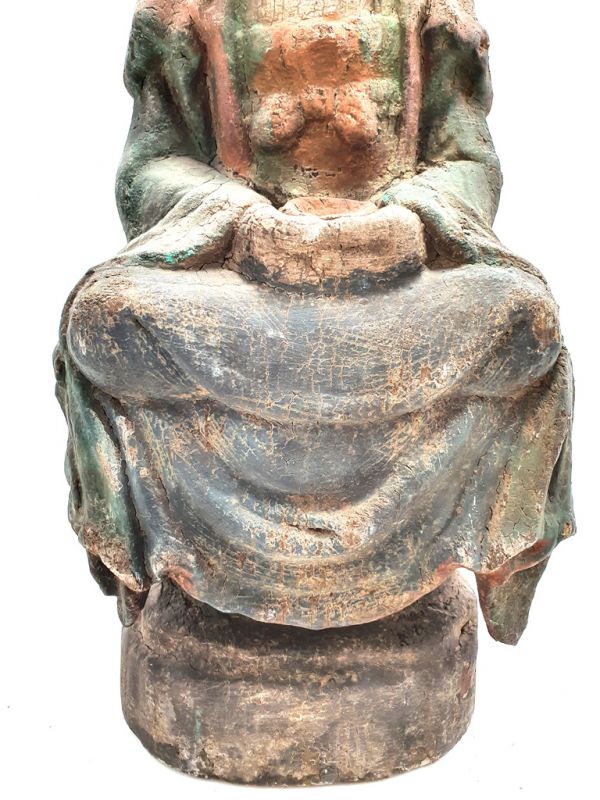Pequeña Estatua de Madera Diosa 3