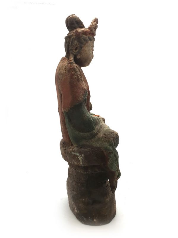 Pequeña Estatua de Madera Diosa 4
