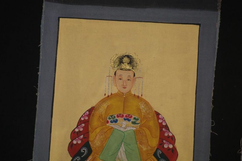 Pequeña Pareja de Emperador - Dinastía Qing - Amarillo Imperial 4