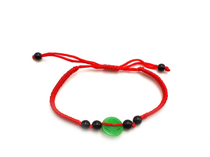 Pequeña Pulsera de Jade Pieza - cordón rojo 1