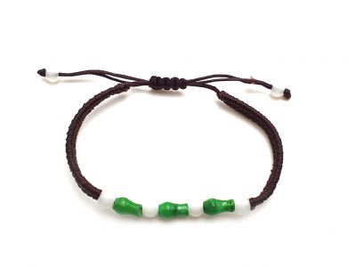 Petit Bracelet en Jade véritable Catégorie B - 3 jarres de jade - Cordon marron Petit Bracelet en Jade véritable Catégorie B - 3 jarres de jade - Cordon marron