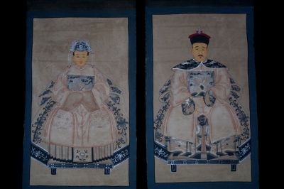 Petit Couple d'ancêtres chinois Peinture Ming Ivoire Petit Couple d'ancêtres chinois Peinture Ming Ivoire