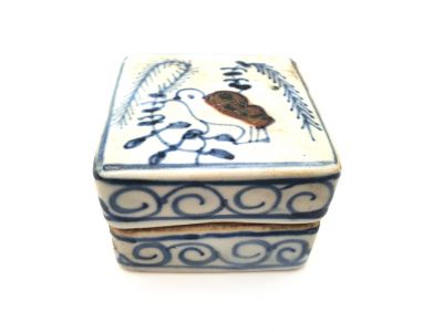Petite boîte chinoise en porcelaine - Carré - Oiseau