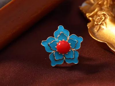 Pin's chinois en émail - Cloisonnée - Fleur - Perle rouge