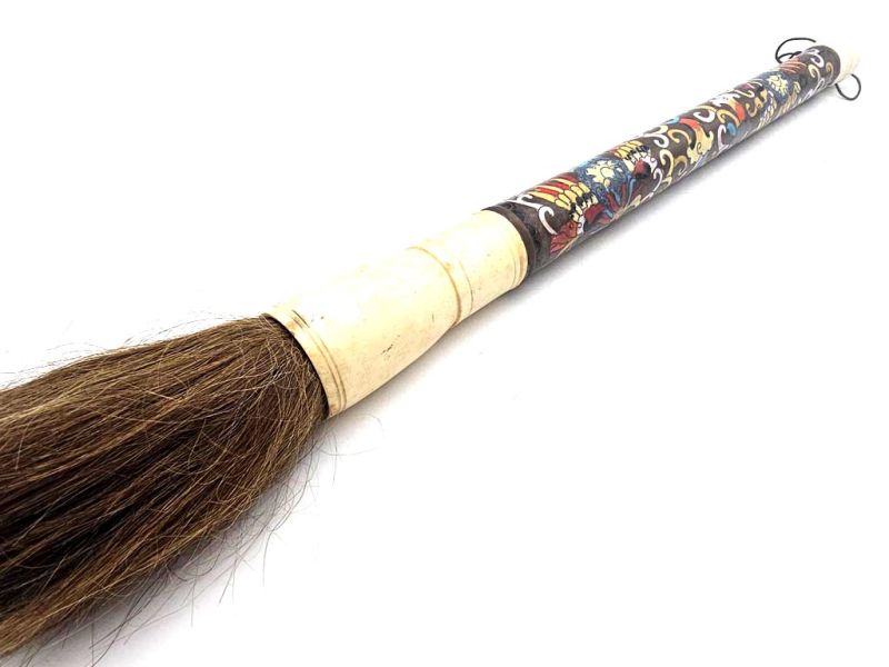 Pincel contemporáneo cloisoné negro con mango de marfil, con motivo de flores delicadas y arabescos coloridos 2