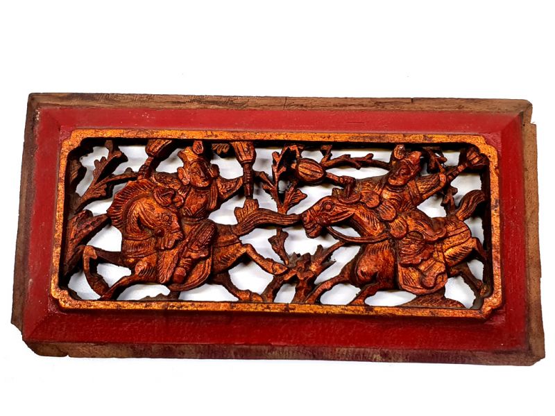 Placa de Madera Dinastia Qing Rojo y dorado: los dos jinetes 4 1