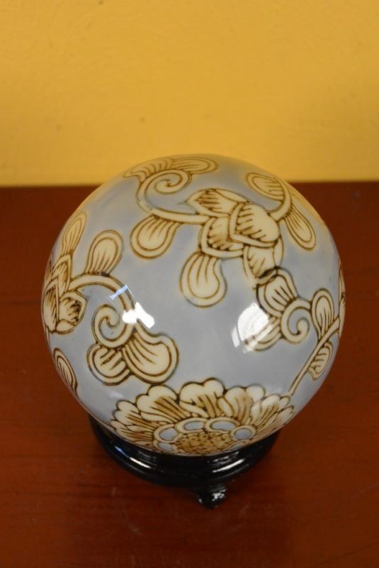 Porcelain Chinese Ball with Stand 2