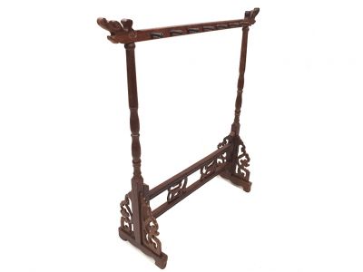 Porte pinceaux en bois - 14 emplacements (7x2) Porte pinceaux en bois - 14 emplacements (7x2)