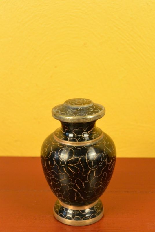 Potiche or Vase in Cloisonné Black 1