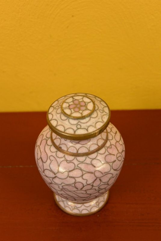 Potiche or Vase in Cloisonné Pink 2
