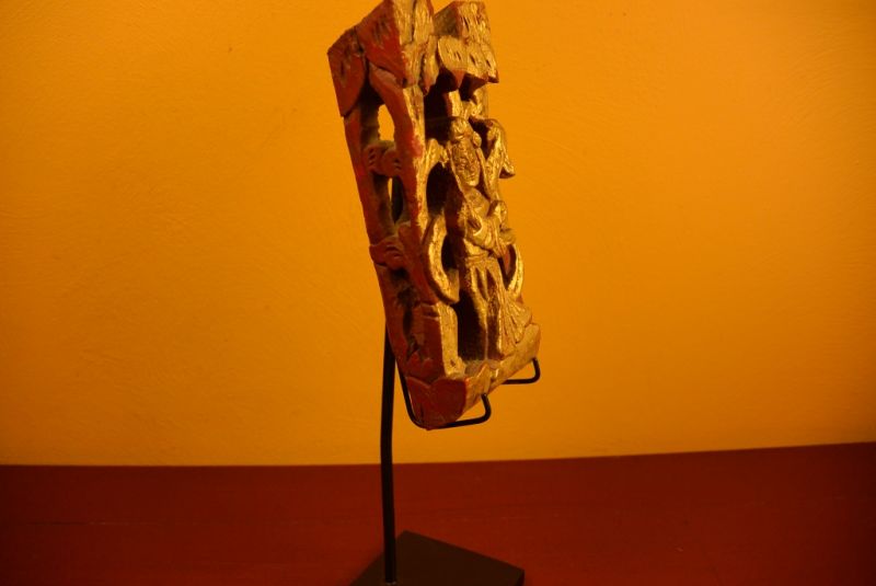 Qing Holzschnitzereien mit Standfuß Mujer 8 3
