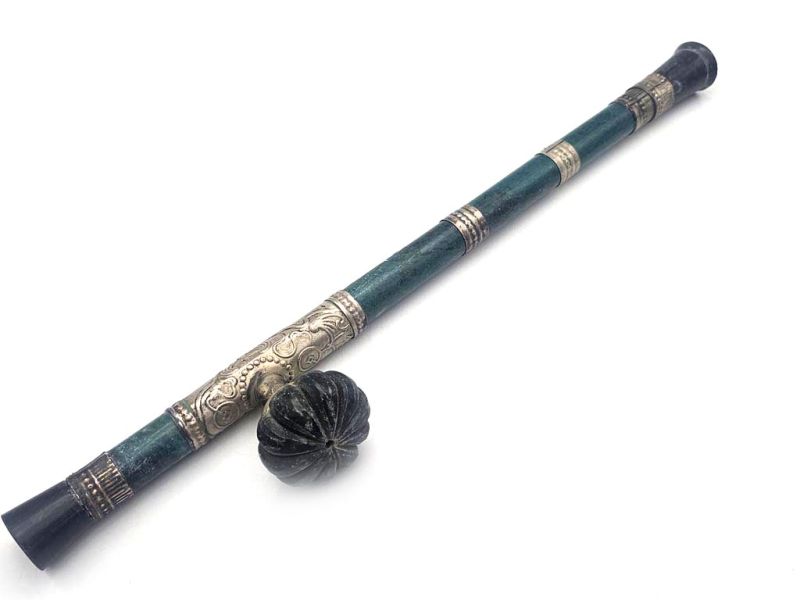 Click thumbnail to enlarge and hover over the picture to zoom Qing‑Style Chinese Opium Pipe – 30Year‑Old Reproduction - Green 4