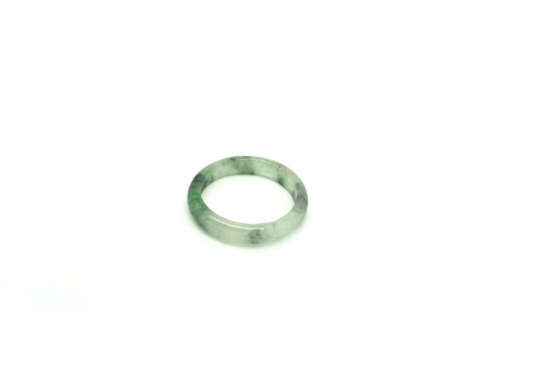 Ring in Green Jade - Size 9 - White and Green spotted 3