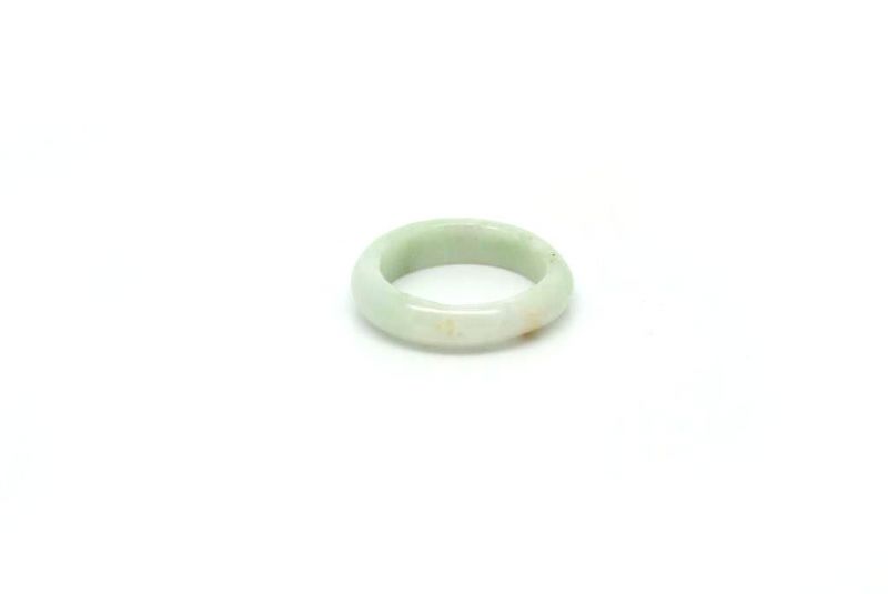 Ring in White Jade Size 10,5 5