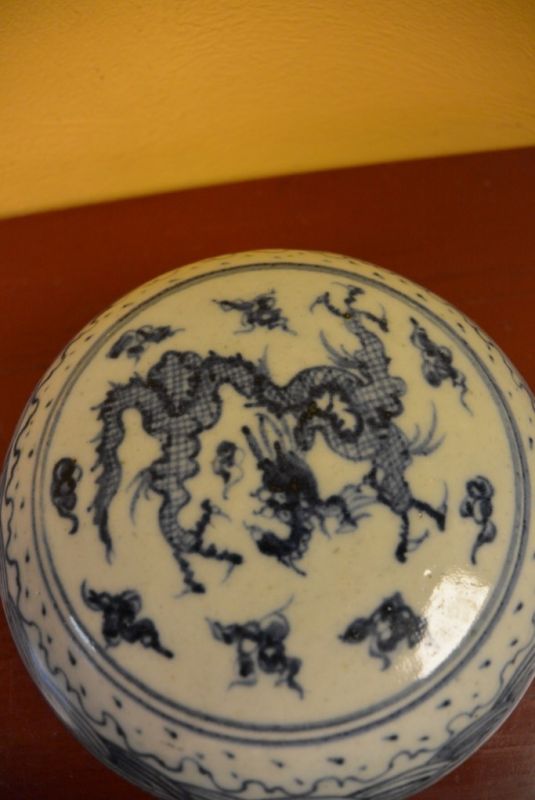 Round Porzellan-Box Drachen 4