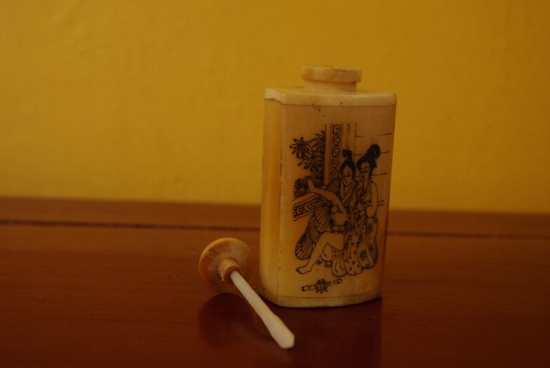 Schnupftabakflasche aus Knochen Chinesische Kamasutra 5 5