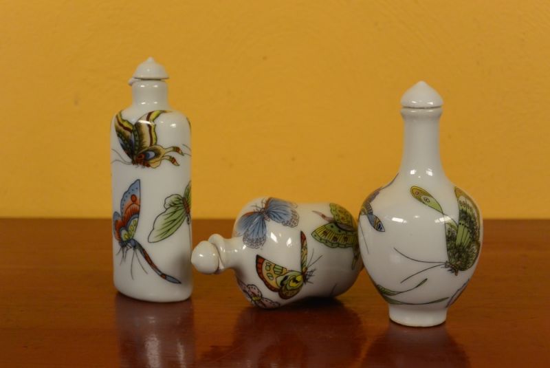 Schnupftabakflasche Schmetterlinge 2 3