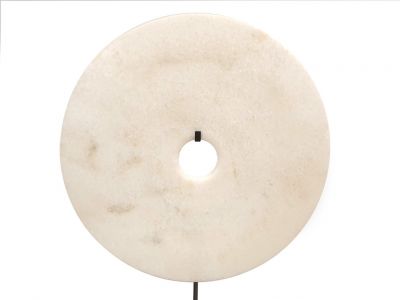 Sehr große Bi-Scheibe aus Jade 35cm Weiß