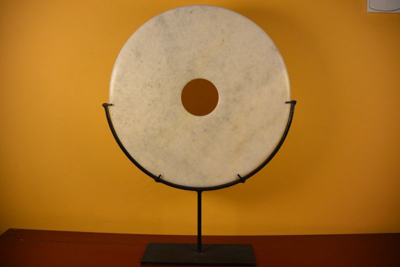 Sehr große Bi-Scheibe aus Jade 40cm Weiß 2