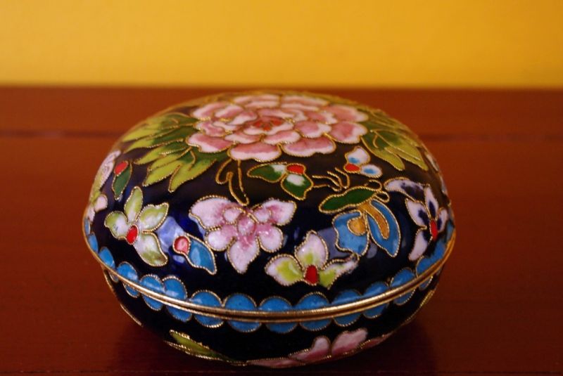 Sehr Grosse Cloisonne-Dose Schwarz 2