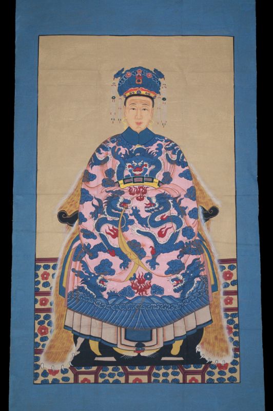 Sehr großes chinesisches Ahnenporträt – Majestätisch – Kaiserin – Rosa 2