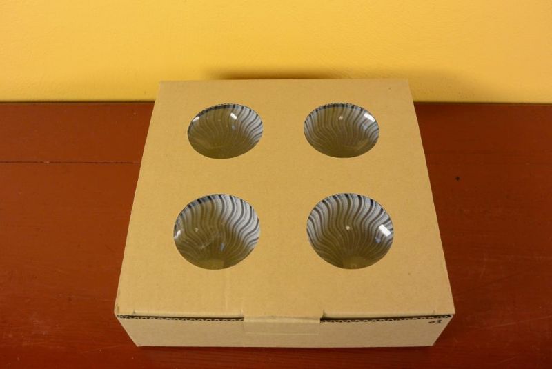 Set mit 8 kleinen Schalen Porzellan - Japan 5
