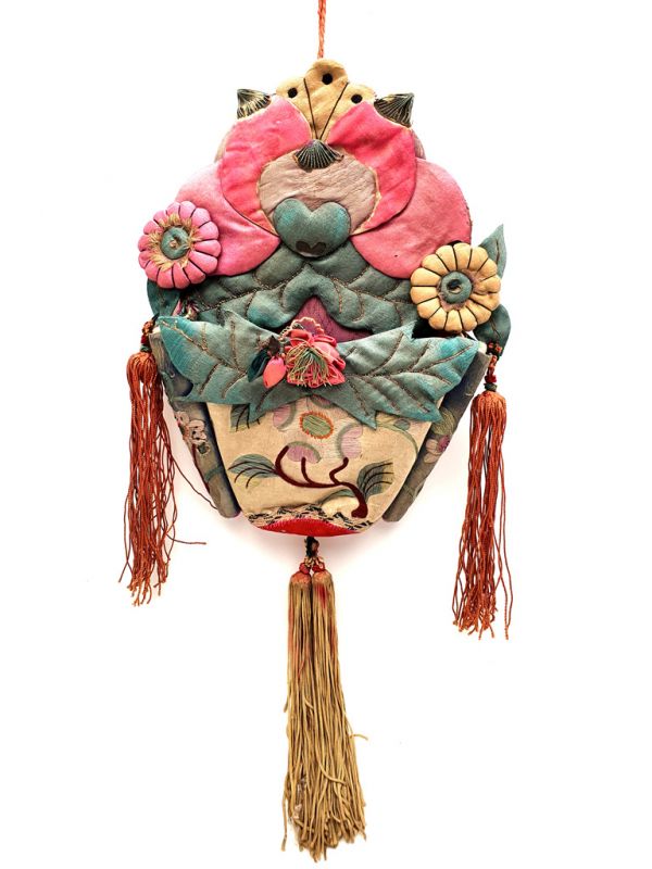 Shanxi old embroidery Flowers 1