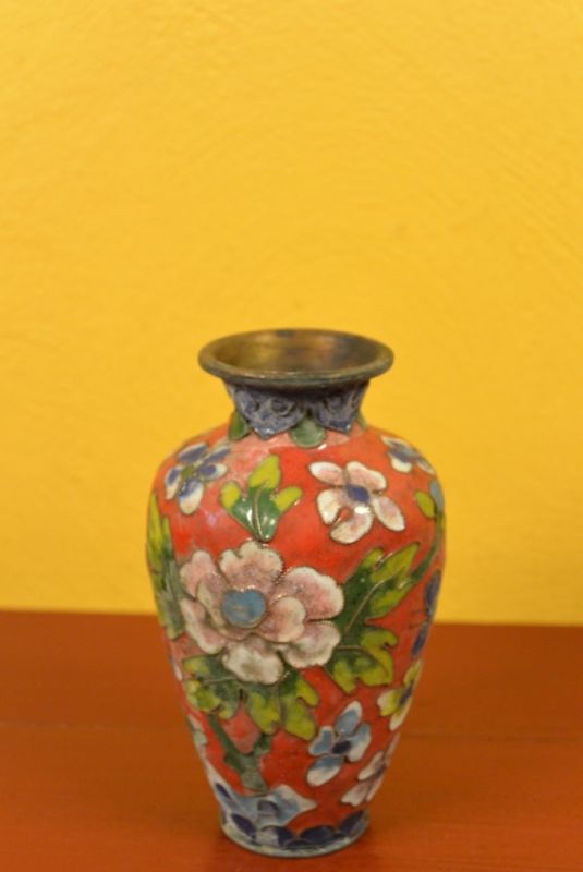 SmallVase in Cloisonné Red Flowers 1