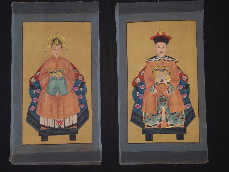 Small Chinese ancestors couple - Chinese Oil Painting - Salmon 1