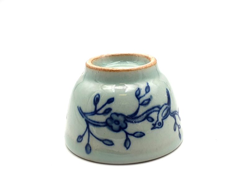 Small Chinese bowl or glass in porcelain Bird 3