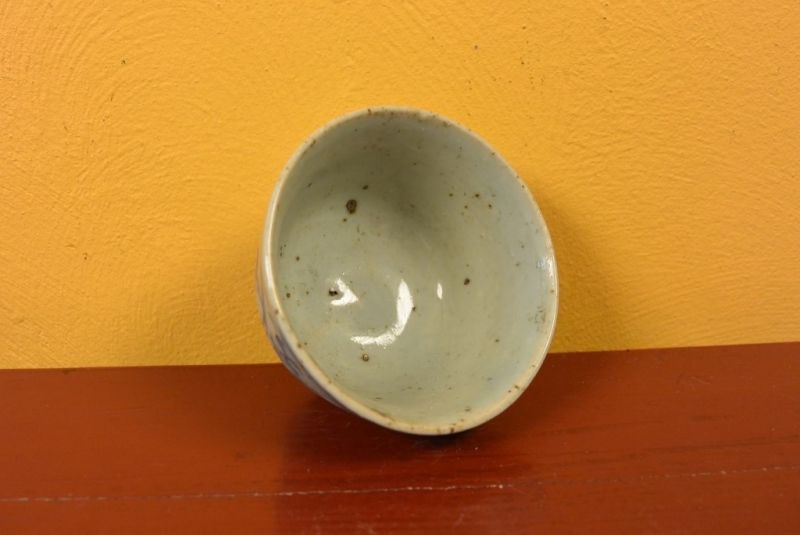 Small Chinese bowl or glass in porcelain 4